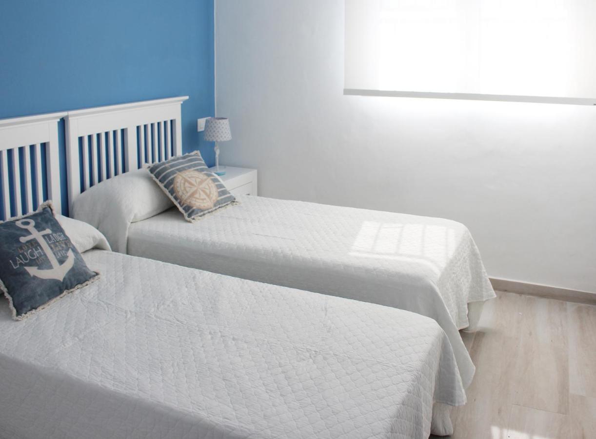 Villa La Costa - 3 Apartamentos Turisticos Росес Екстериор снимка
